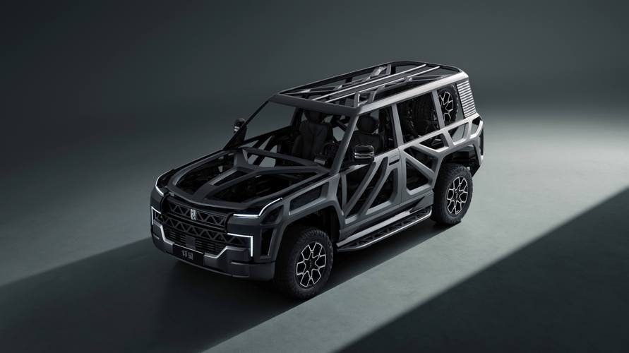 重庆渝中区阳浪超企业管理咨询仰望U8硬派越野的科技魅力，国能汽车对传统燃油车市场的冲击